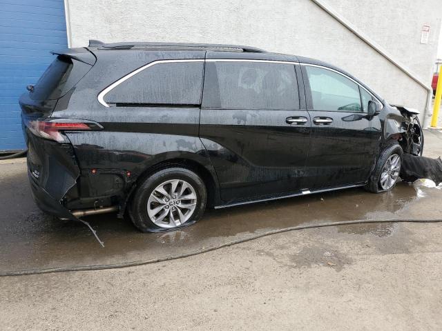 Photo 2 VIN: 5TDYRKEC9PS173448 - TOYOTA SIENNA XLE 