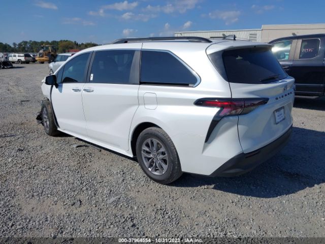 Photo 2 VIN: 5TDYRKEC9PS177273 - TOYOTA SIENNA 