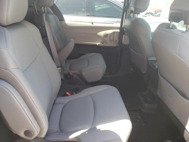 Photo 5 VIN: 5TDYRKECXMS005359 - TOYOTA SIENNA XLE 