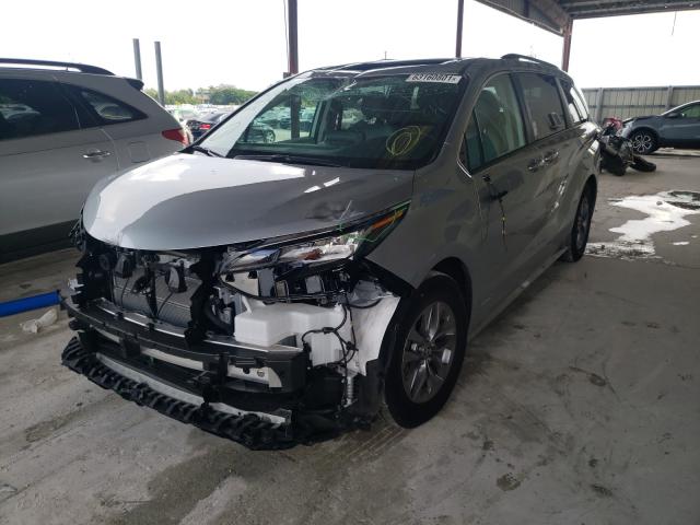 Photo 1 VIN: 5TDYRKECXMS072222 - TOYOTA SIENNA XLE 