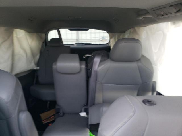 Photo 9 VIN: 5TDYRKECXNS114728 - TOYOTA SIENNA XLE 