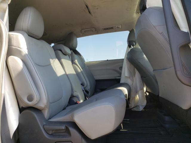 Photo 10 VIN: 5TDYRKECXRS193954 - TOYOTA SIENNA XLE 