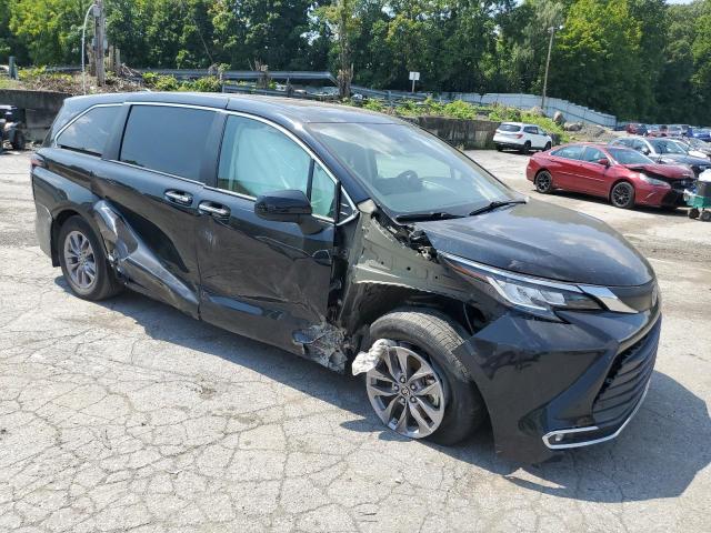 Photo 3 VIN: 5TDYSKFC1MS023204 - TOYOTA SIENNA XLE 