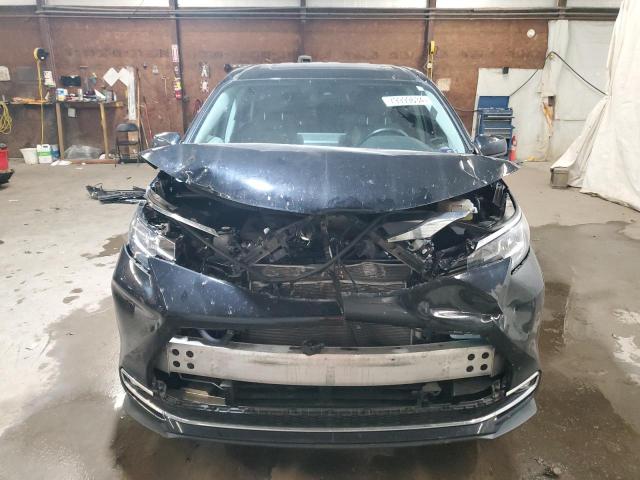 Photo 4 VIN: 5TDYSKFC1NS069021 - TOYOTA SIENNA XLE 