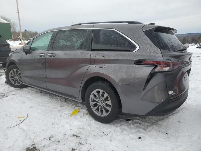 Photo 1 VIN: 5TDYSKFC1PS075677 - TOYOTA SIENNA XLE 