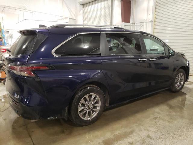 Photo 2 VIN: 5TDYSKFC1PS108080 - TOYOTA SIENNA XLE 