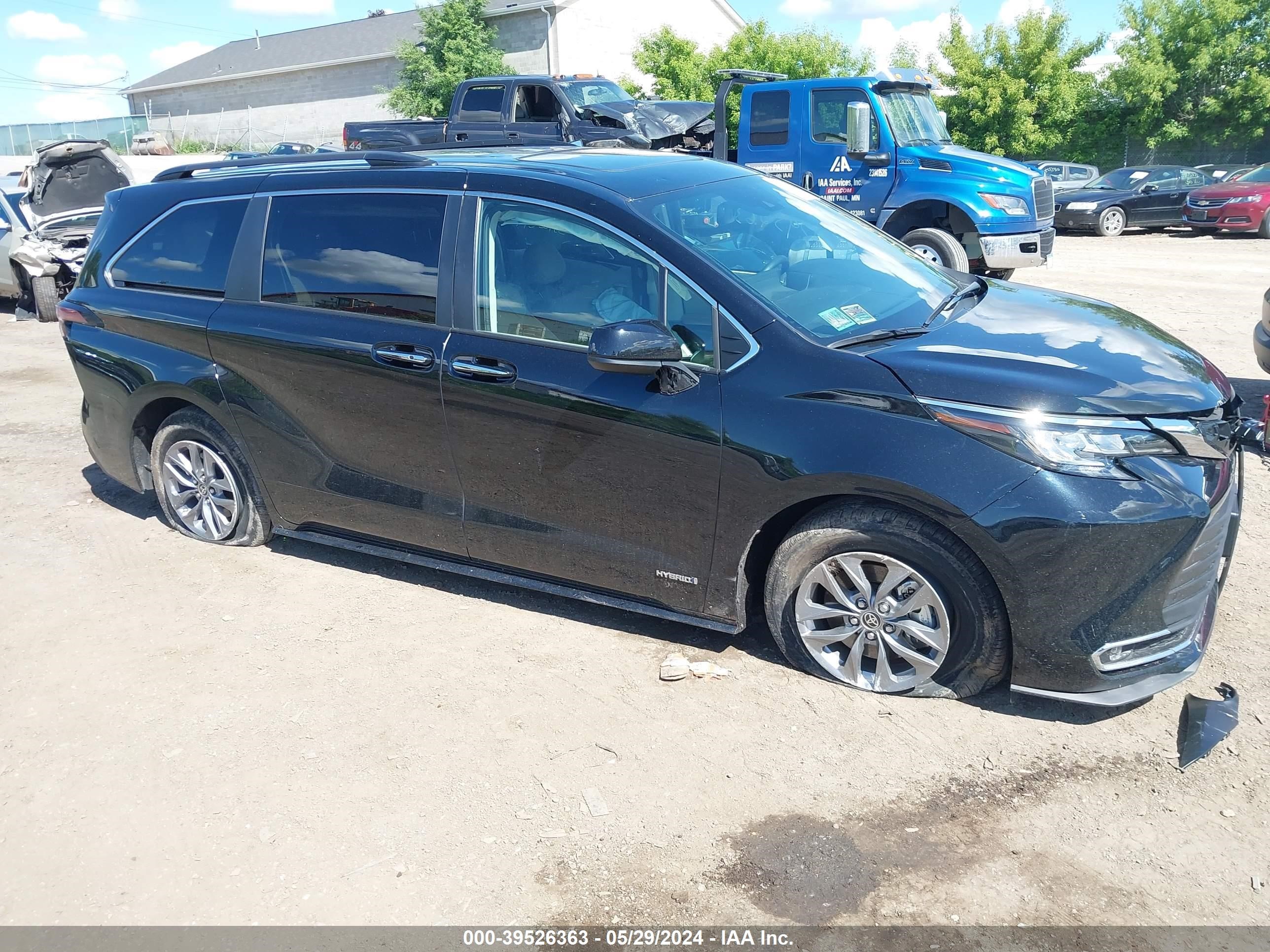 Photo 5 VIN: 5TDYSKFC3MS028467 - TOYOTA SIENNA 