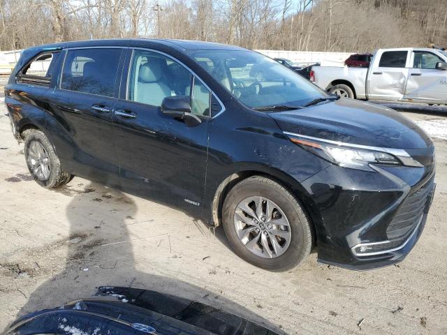 Photo 3 VIN: 5TDYSKFC4MS017770 - TOYOTA SIENNA XLE 