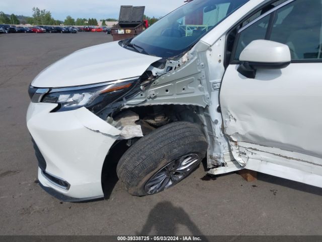 Photo 5 VIN: 5TDYSKFC4MS022063 - TOYOTA SIENNA 