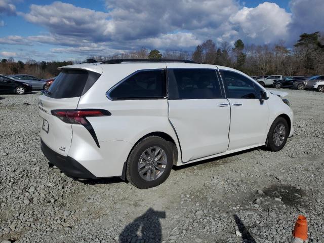 Photo 2 VIN: 5TDYSKFC4NS060250 - TOYOTA SIENNA XLE 