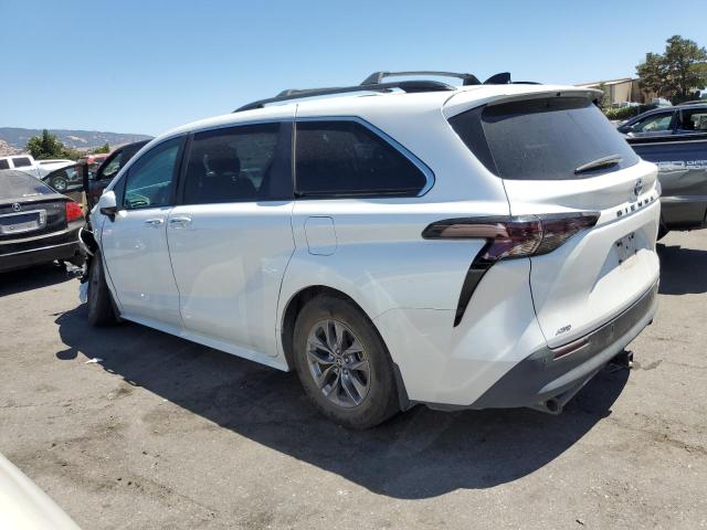 Photo 1 VIN: 5TDYSKFC4PS076757 - TOYOTA SIENNA XLE 