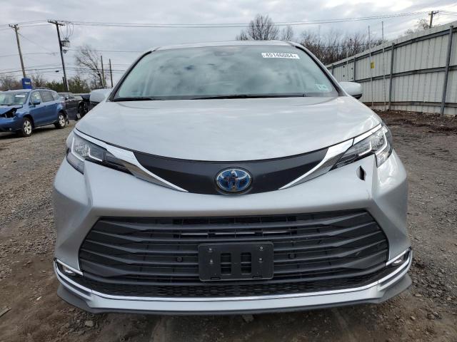 Photo 4 VIN: 5TDYSKFC6PS088165 - TOYOTA SIENNA XLE 