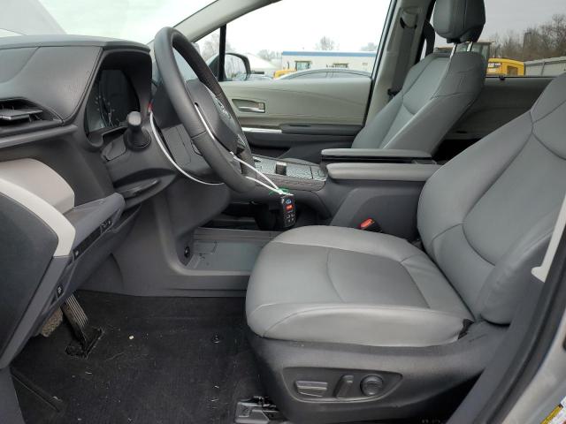 Photo 6 VIN: 5TDYSKFC6PS088165 - TOYOTA SIENNA XLE 