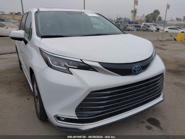 Photo 5 VIN: 5TDYSKFC7NS060937 - TOYOTA SIENNA 