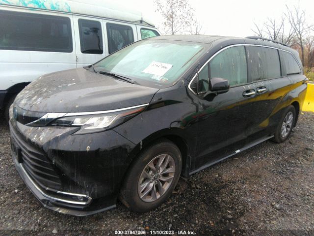 Photo 5 VIN: 5TDYSKFCXNS051228 - TOYOTA SIENNA 