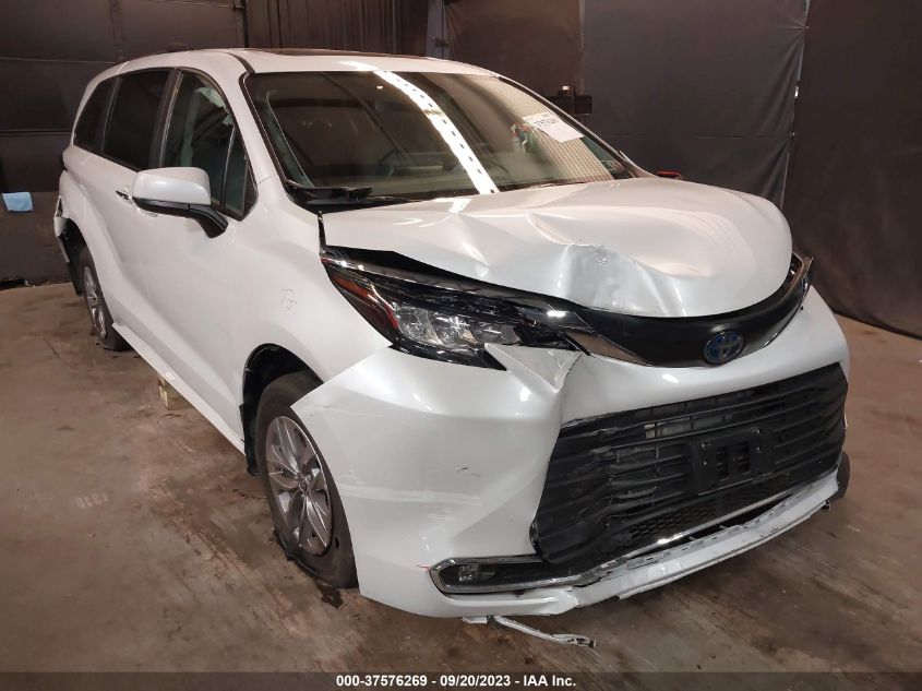 Photo 0 VIN: 5TDYSKFCXNS070300 - TOYOTA SIENNA 