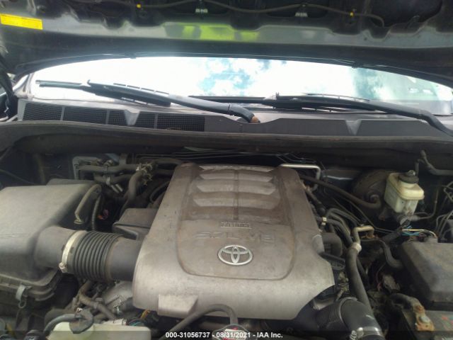 Photo 9 VIN: 5TDYY5G10AS025468 - TOYOTA SEQUOIA 