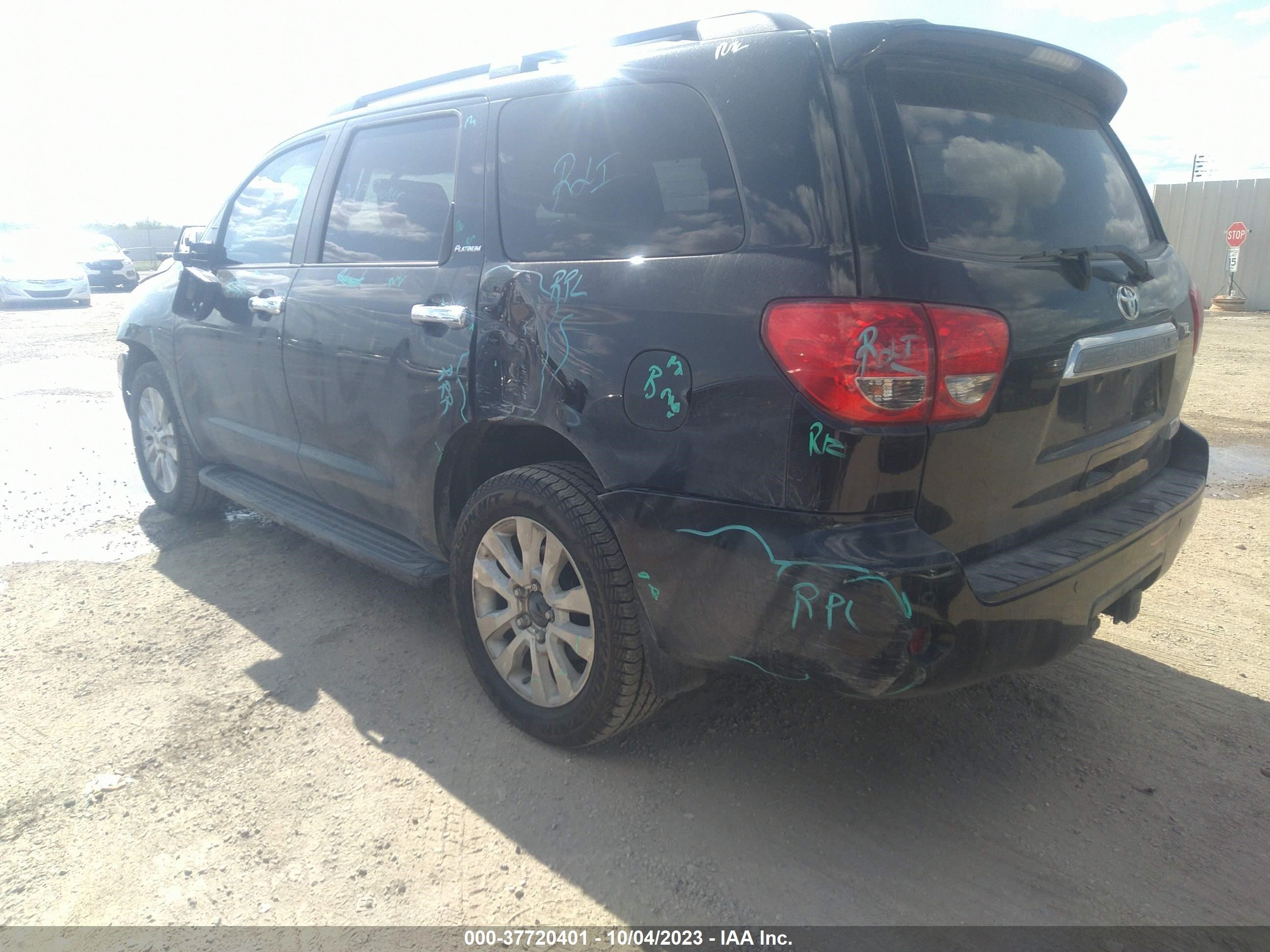 Photo 2 VIN: 5TDYY5G10FS060311 - TOYOTA SEQUOIA 