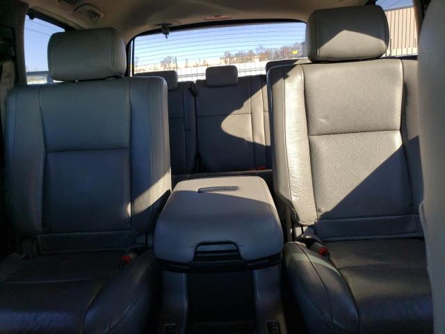 Photo 9 VIN: 5TDYY5G16AS022610 - TOYOTA SEQUOIA 