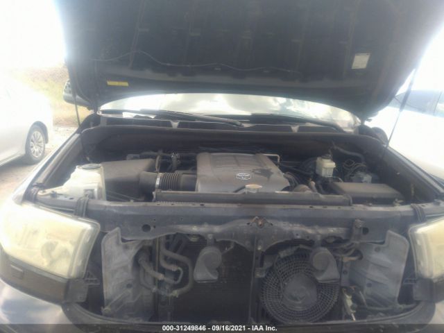 Photo 9 VIN: 5TDYY5G16AS027015 - TOYOTA SEQUOIA 