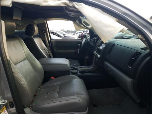 Photo 4 VIN: 5TDYY5G19AS025579 - TOYOTA SEQUOIA PL 