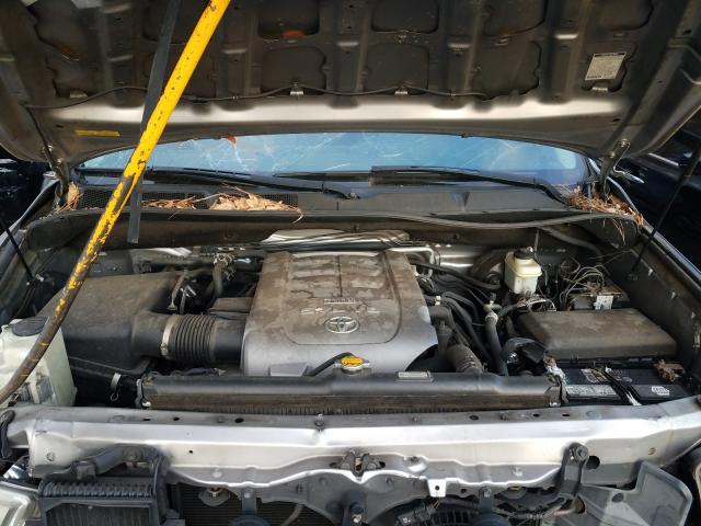 Photo 6 VIN: 5TDYY5G19AS025579 - TOYOTA SEQUOIA PL 