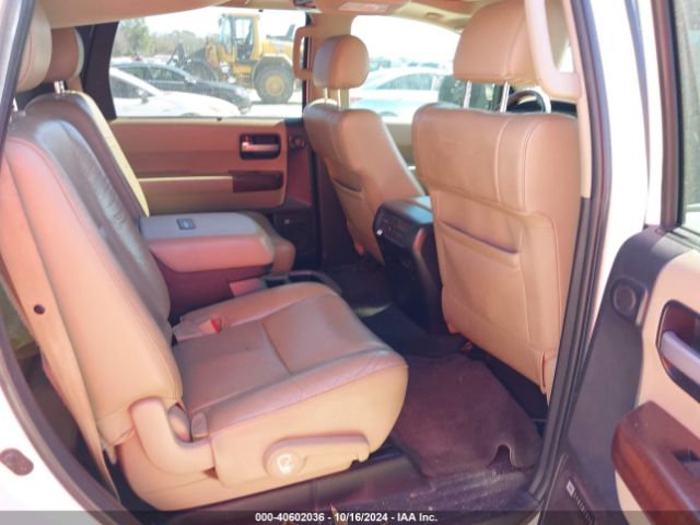 Photo 7 VIN: 5TDYY5G1XGS063248 - TOYOTA SEQUOIA 