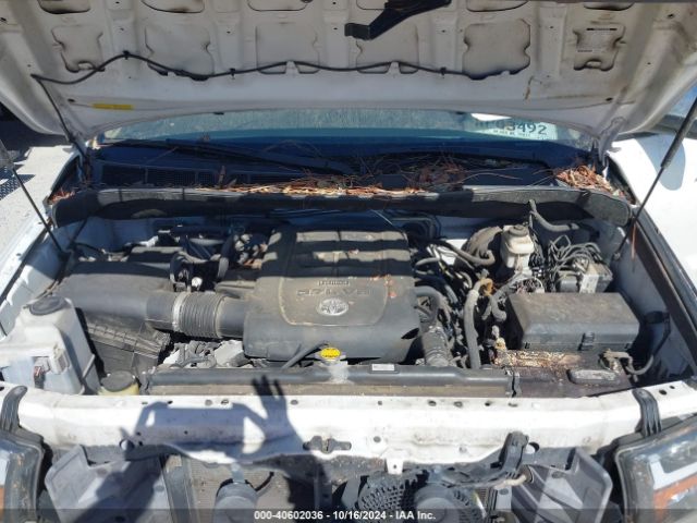 Photo 9 VIN: 5TDYY5G1XGS063248 - TOYOTA SEQUOIA 