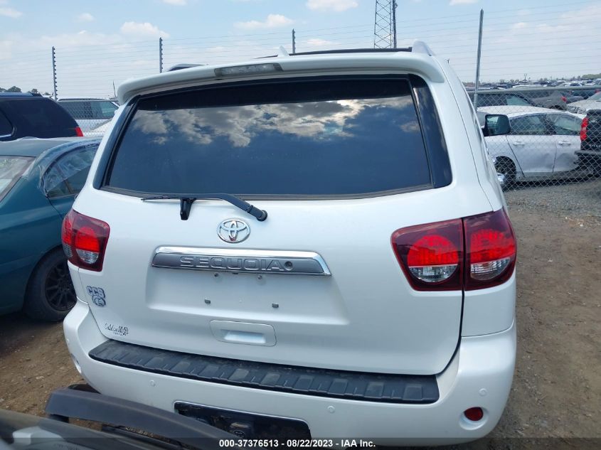 Photo 15 VIN: 5TDYY5G1XKS072170 - TOYOTA SEQUOIA 