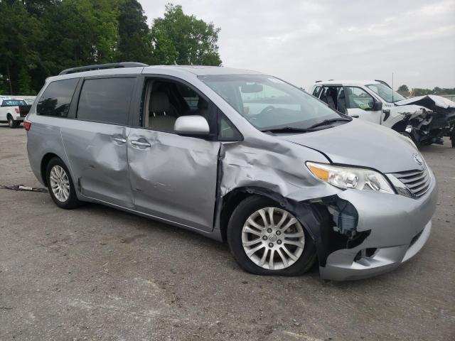 Photo 3 VIN: 5TDYZ3DC0HS783392 - TOYOTA SIENNA 