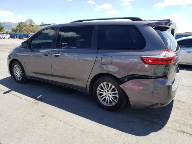 Photo 1 VIN: 5TDYZ3DC0HS784087 - TOYOTA SIENNA XLE 