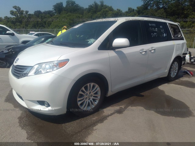 Photo 1 VIN: 5TDYZ3DC0HS801437 - TOYOTA SIENNA 