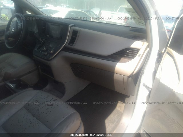 Photo 4 VIN: 5TDYZ3DC0HS804063 - TOYOTA SIENNA 