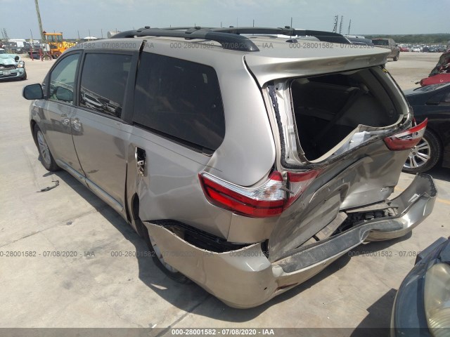 Photo 2 VIN: 5TDYZ3DC0HS823471 - TOYOTA SIENNA 