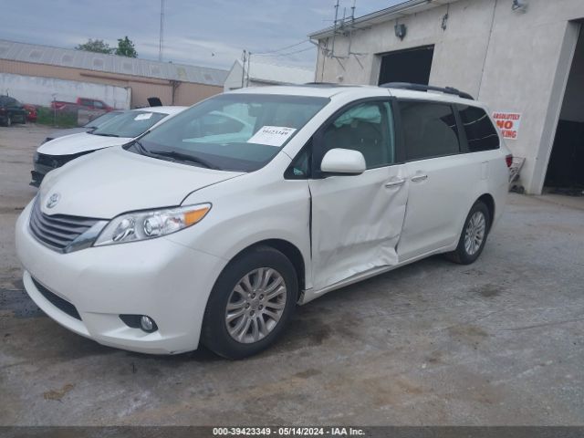 Photo 1 VIN: 5TDYZ3DC0HS851965 - TOYOTA SIENNA 