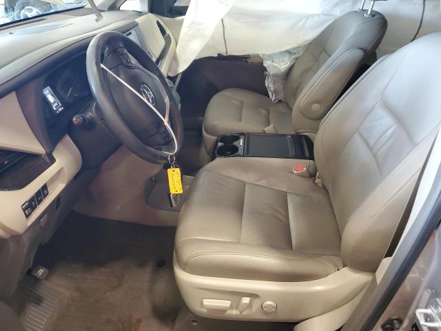 Photo 6 VIN: 5TDYZ3DC0HS857636 - TOYOTA SIENNA XLE 