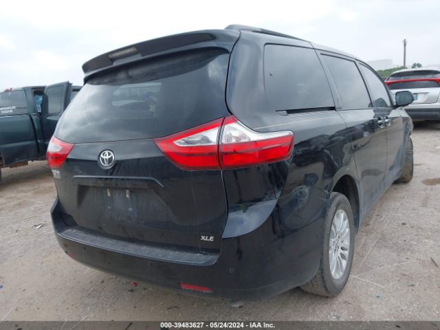 Photo 3 VIN: 5TDYZ3DC0HS877594 - TOYOTA SIENNA 