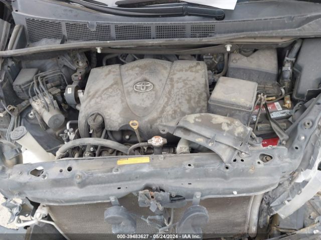 Photo 9 VIN: 5TDYZ3DC0HS877594 - TOYOTA SIENNA 