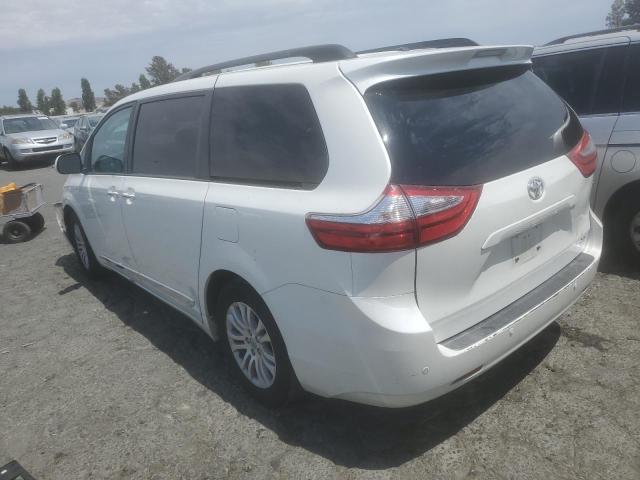 Photo 1 VIN: 5TDYZ3DC0HS888319 - TOYOTA SIENNA XLE 