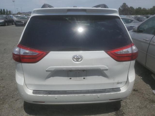 Photo 5 VIN: 5TDYZ3DC0HS888319 - TOYOTA SIENNA XLE 