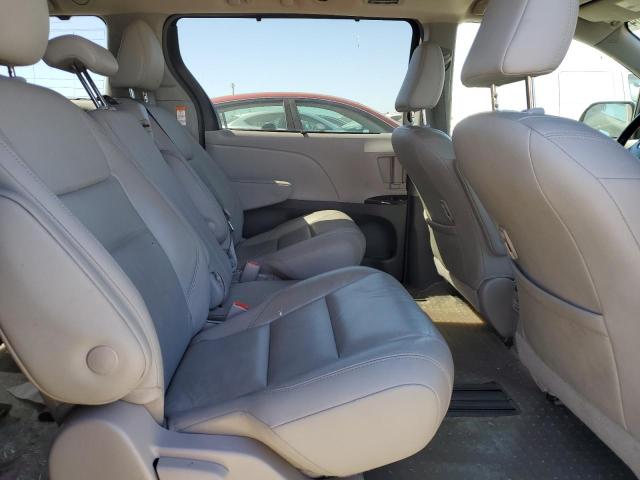 Photo 10 VIN: 5TDYZ3DC0JS914780 - TOYOTA SIENNA XLE 