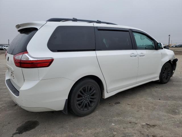 Photo 2 VIN: 5TDYZ3DC0JS919316 - TOYOTA SIENNA XLE 