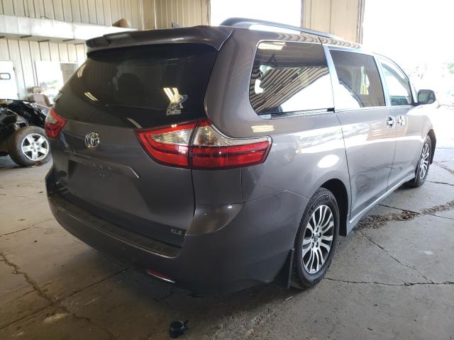 Photo 3 VIN: 5TDYZ3DC0JS953417 - TOYOTA SIENNA XLE 