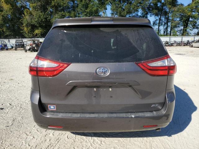 Photo 5 VIN: 5TDYZ3DC0JS959170 - TOYOTA SIENNA XLE 