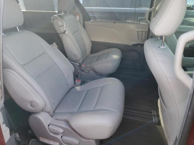 Photo 5 VIN: 5TDYZ3DC0JS959699 - TOYOTA SIENNA XLE 