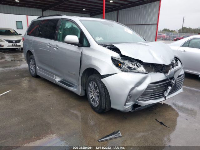 Photo 0 VIN: 5TDYZ3DC0KS009845 - TOYOTA SIENNA 