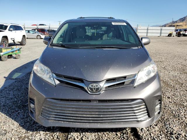 Photo 4 VIN: 5TDYZ3DC0KS966458 - TOYOTA SIENNA XLE 