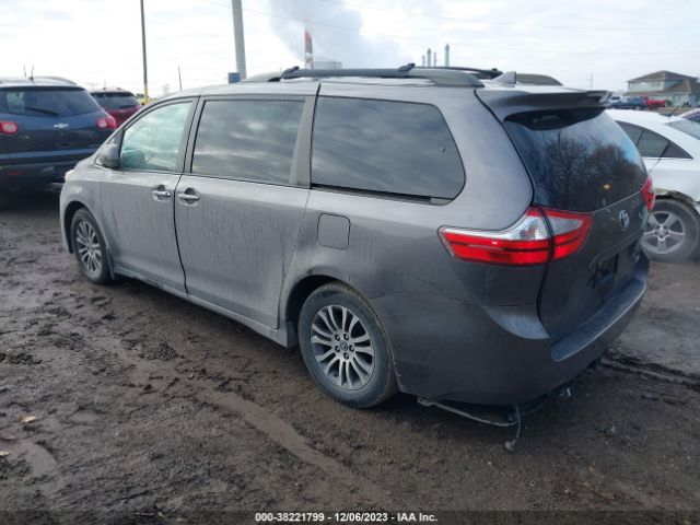 Photo 2 VIN: 5TDYZ3DC0KS979310 - TOYOTA SIENNA 