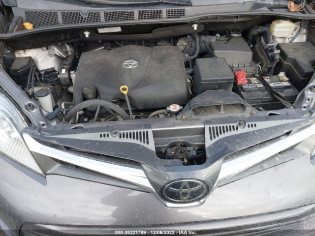 Photo 9 VIN: 5TDYZ3DC0KS979310 - TOYOTA SIENNA 