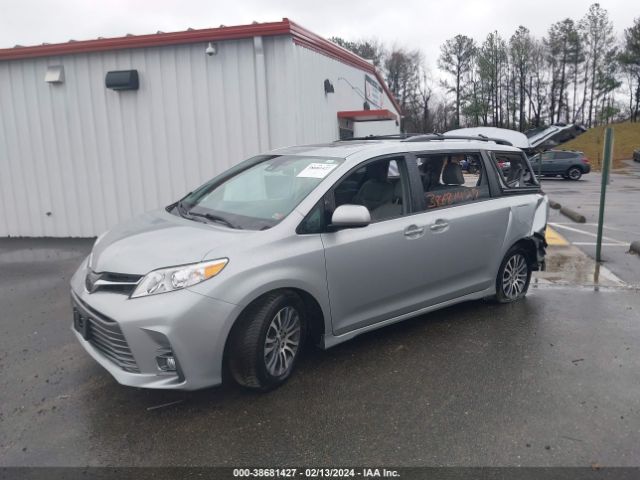 Photo 1 VIN: 5TDYZ3DC0KS997144 - TOYOTA SIENNA 